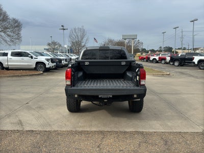 2016 Toyota Tacoma TRD Sport