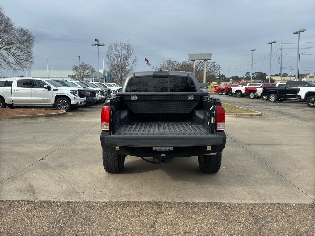 2016 Toyota Tacoma TRD Sport