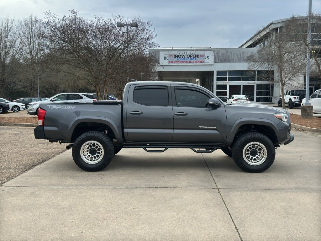 2016 Toyota Tacoma TRD Sport