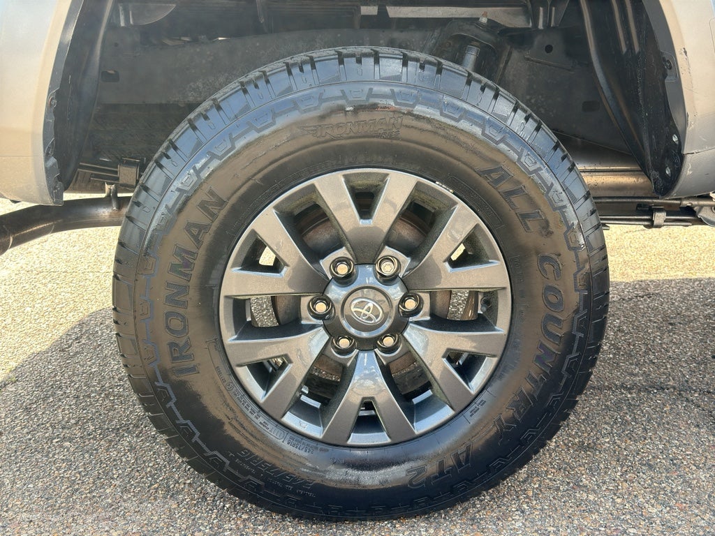 2023 Toyota Tacoma SR5 V6