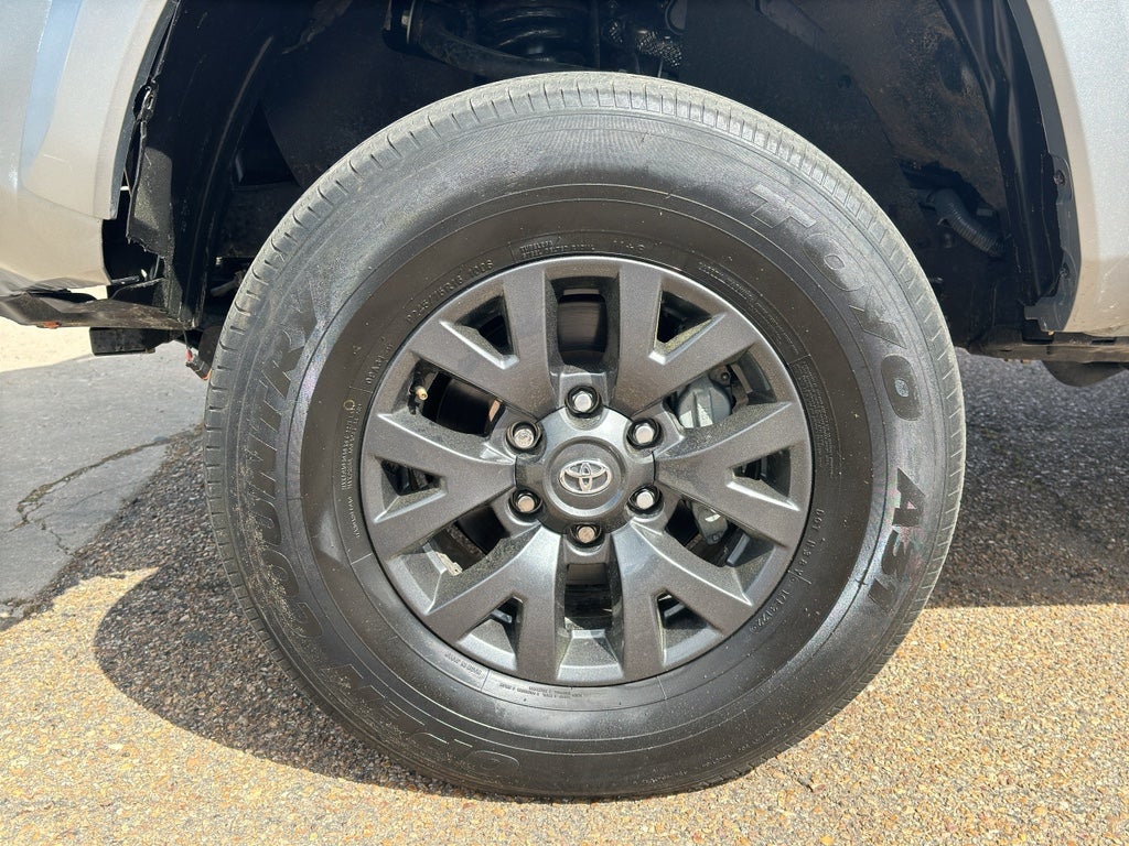 2023 Toyota Tacoma SR5 V6
