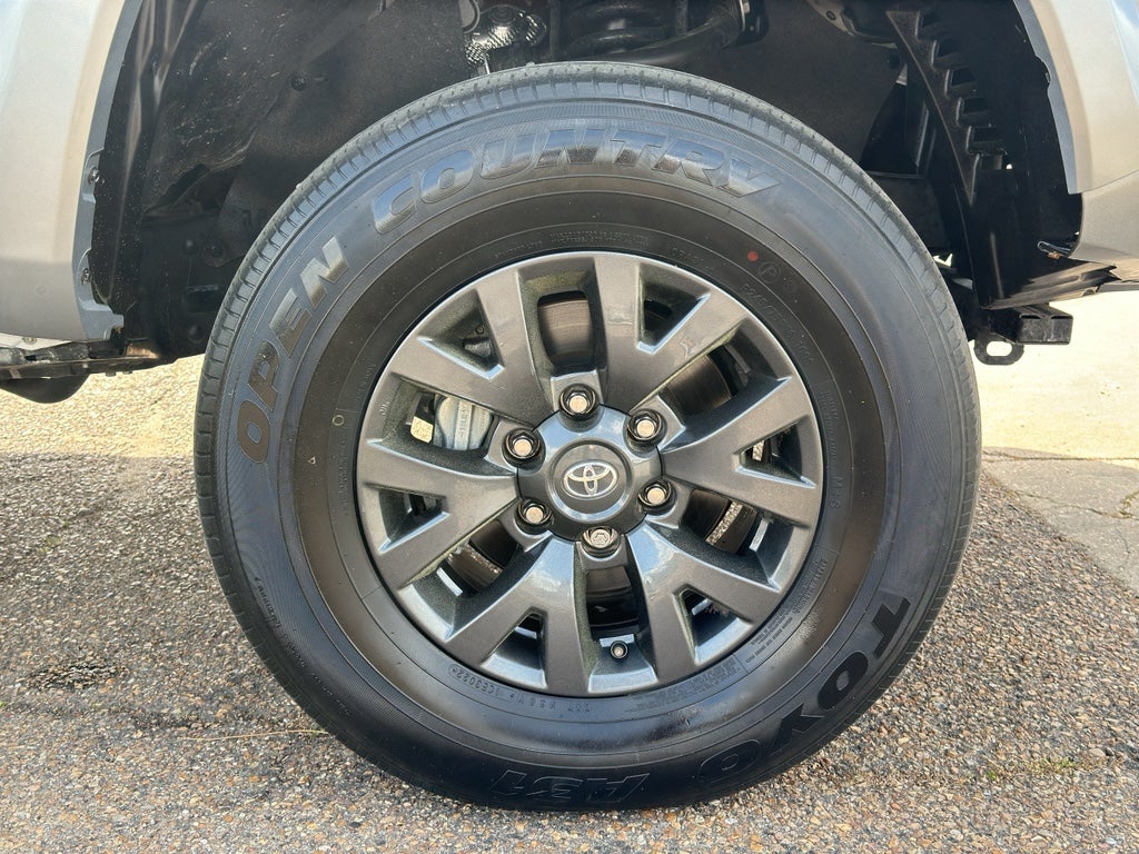 2023 Toyota Tacoma SR5 V6