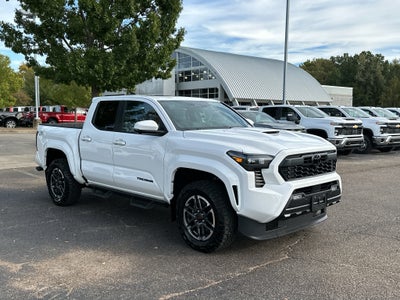 2024 Toyota Tacoma 4WD SR5