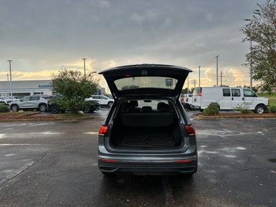 2022 Volkswagen Tiguan SE
