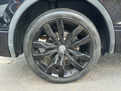2021 Volkswagen Tiguan 2.0T SE R-Line Black
