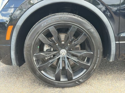 2021 Volkswagen Tiguan 2.0T SE R-Line Black
