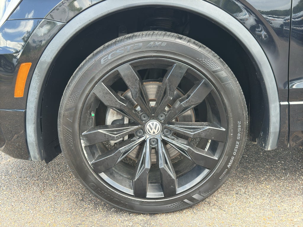 2021 Volkswagen Tiguan 2.0T SE R-Line Black