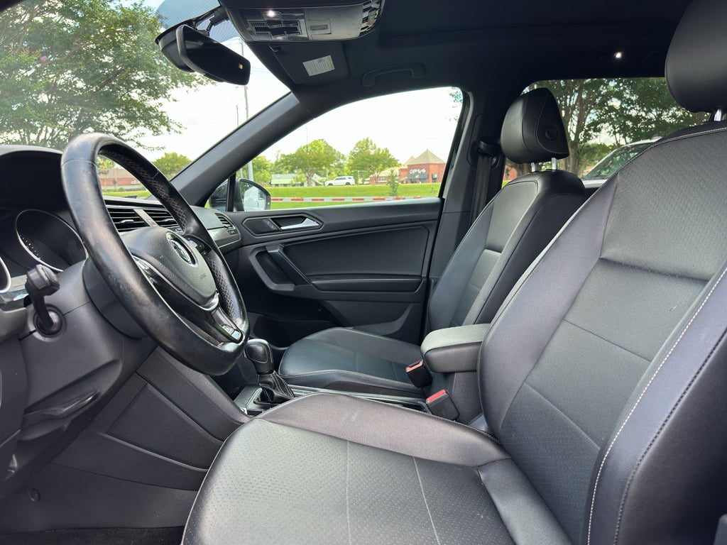 2021 Volkswagen Tiguan 2.0T SE R-Line Black