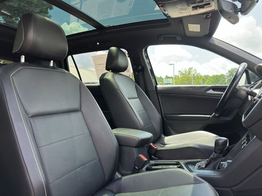 2021 Volkswagen Tiguan 2.0T SE R-Line Black