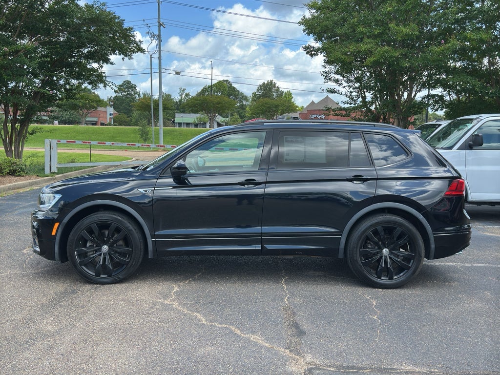 2021 Volkswagen Tiguan 2.0T SE R-Line Black