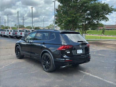 2021 Volkswagen Tiguan 2.0T SE R-Line Black