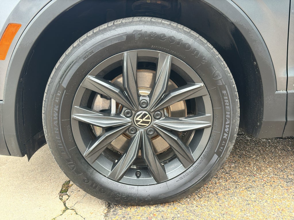 2024 Volkswagen Tiguan 2.0T SE