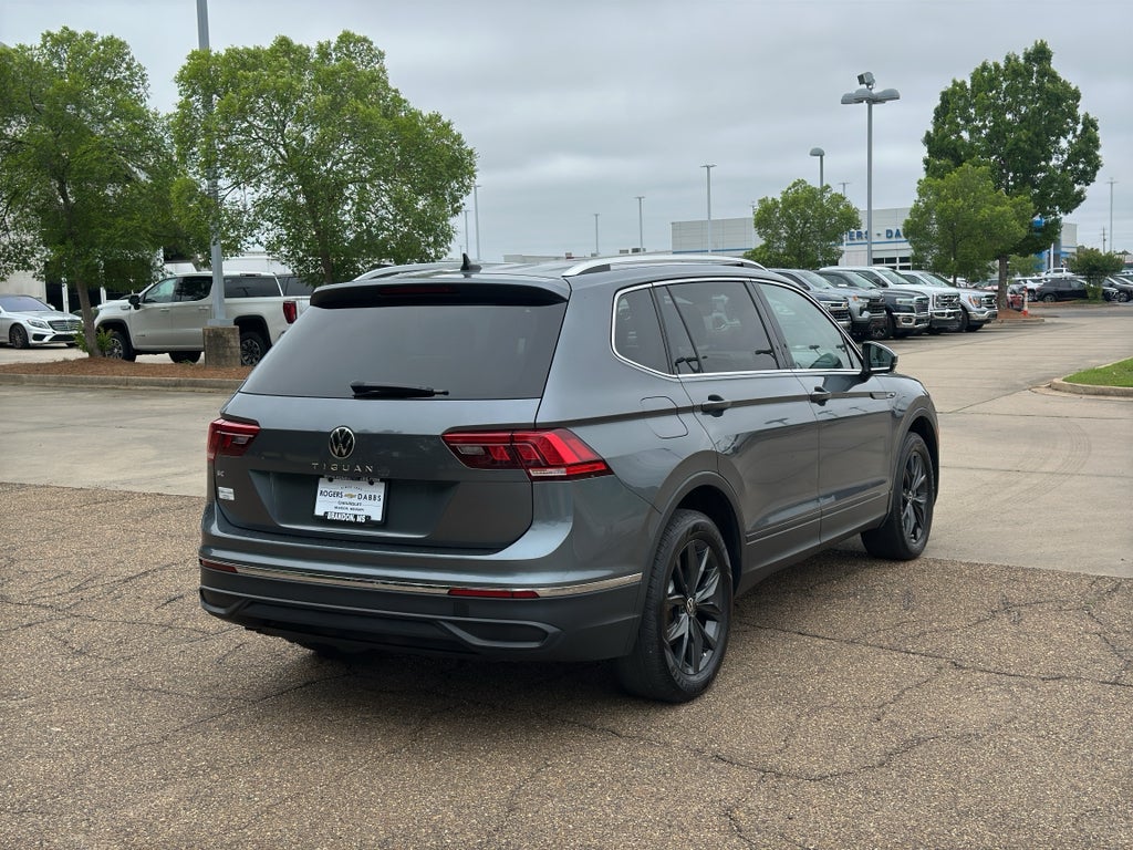 2024 Volkswagen Tiguan 2.0T SE