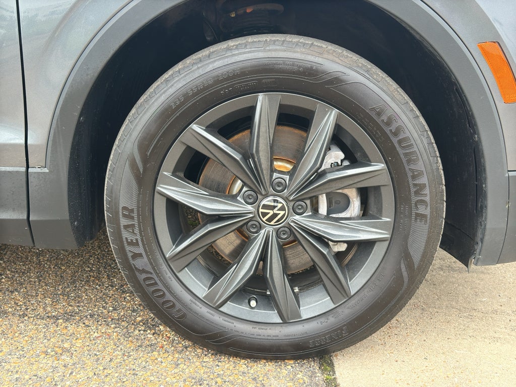 2024 Volkswagen Tiguan 2.0T SE