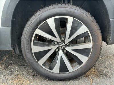 2024 Volkswagen Taos 1.5T SE