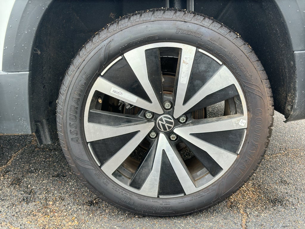 2024 Volkswagen Taos 1.5T SE