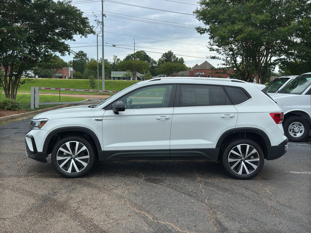 2024 Volkswagen Taos 1.5T SE