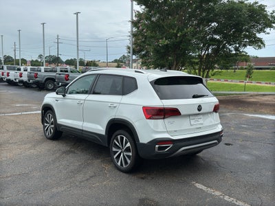 2024 Volkswagen Taos 1.5T SE
