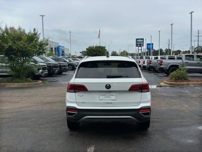 2024 Volkswagen Taos 1.5T SE