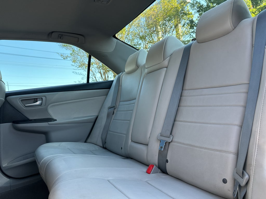 2015 Toyota Camry Hybrid XLE