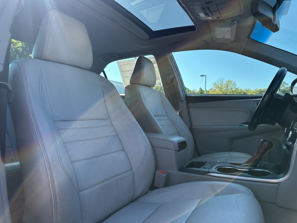 2015 Toyota Camry Hybrid XLE