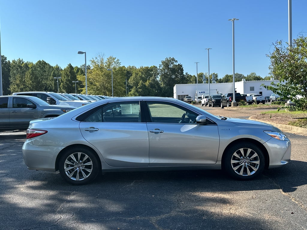 2015 Toyota Camry Hybrid XLE