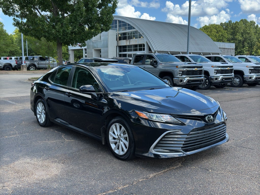 2022 Toyota Camry LE