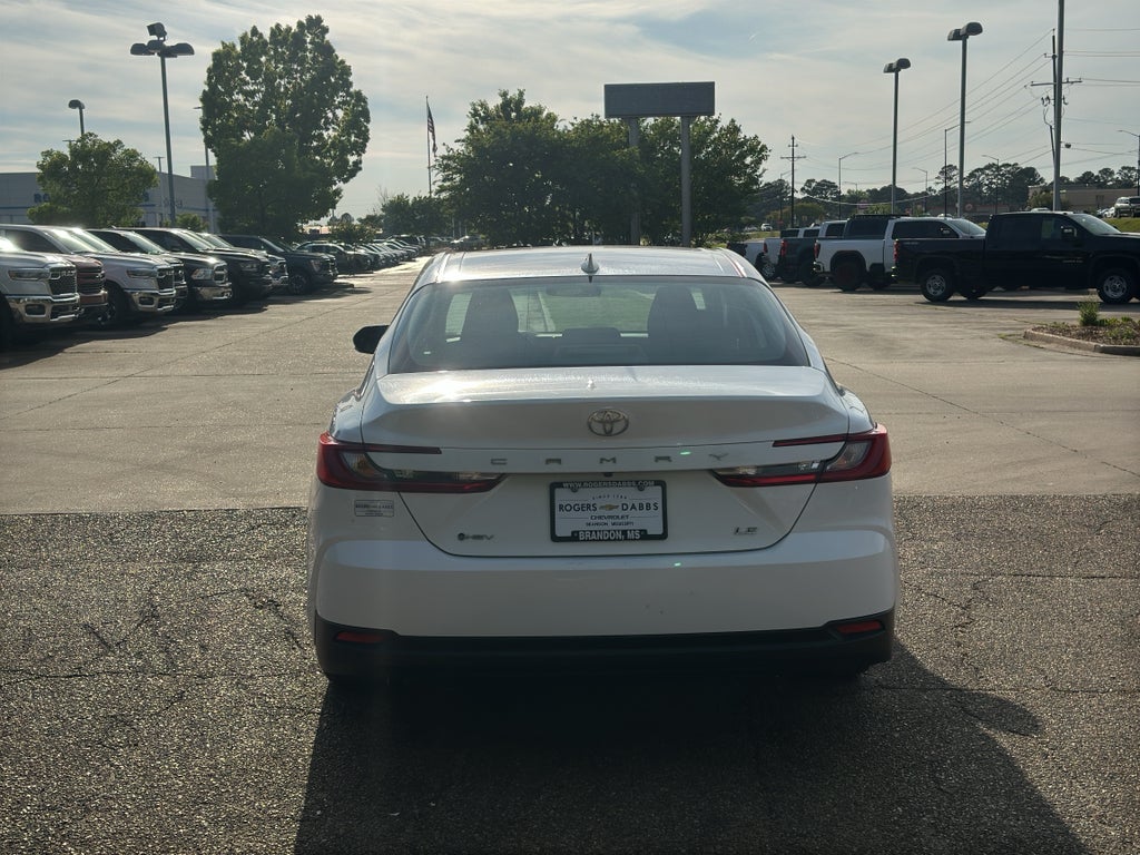 2025 Toyota Camry LE