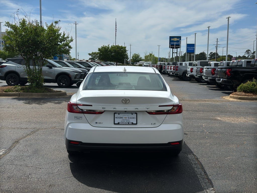 2025 Toyota Camry LE