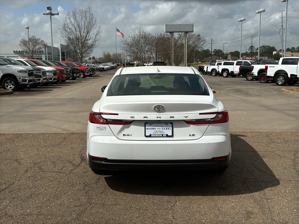 2025 Toyota Camry LE