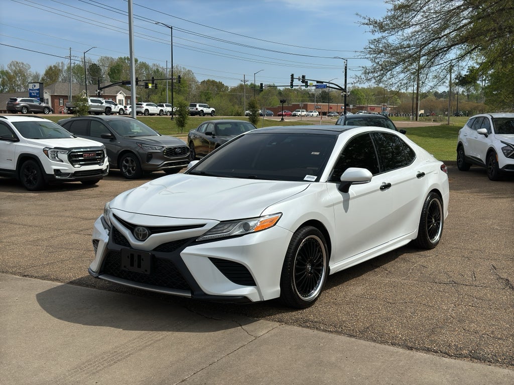 2020 Toyota Camry XSE