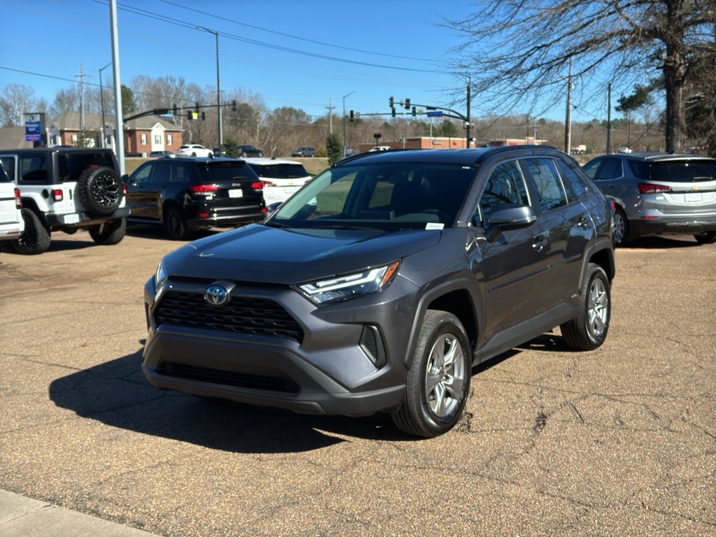 2024 Toyota RAV4 Hybrid LE