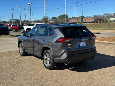 2024 Toyota RAV4 Hybrid LE