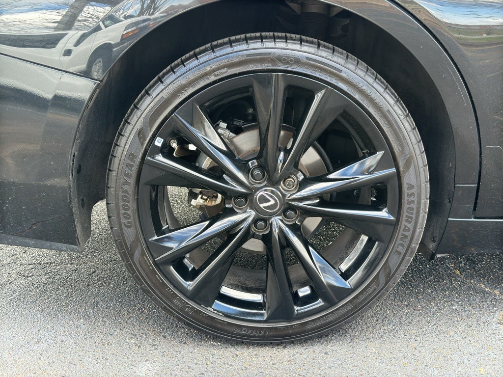 2023 Lexus ES 350 F SPORT Handling