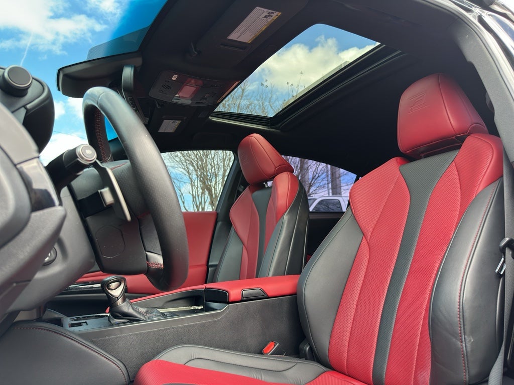 2023 Lexus ES 350 F SPORT Handling