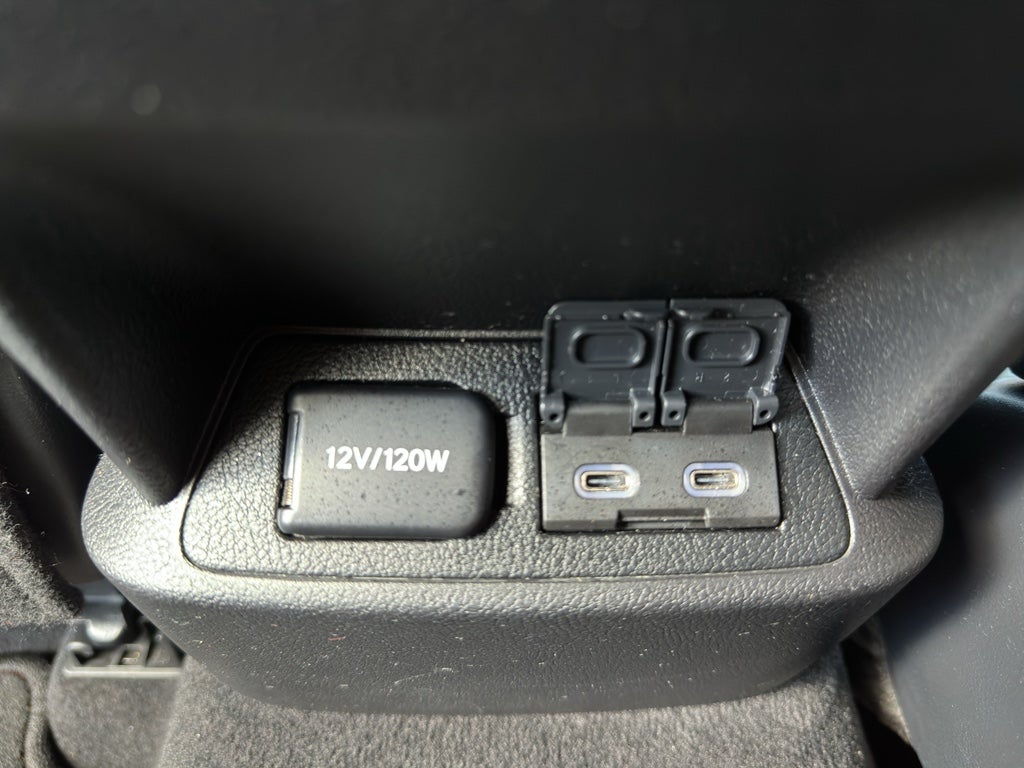 2023 Lexus ES 350 F SPORT Handling