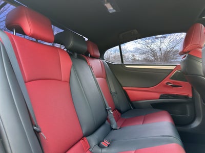 2023 Lexus ES 350 F SPORT Handling