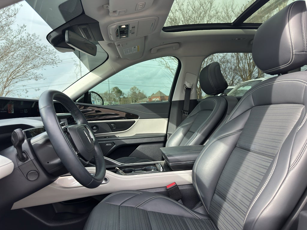 2025 Lincoln Nautilus Reserve