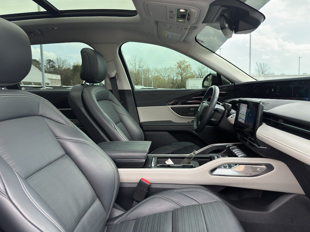 2025 Lincoln Nautilus Reserve