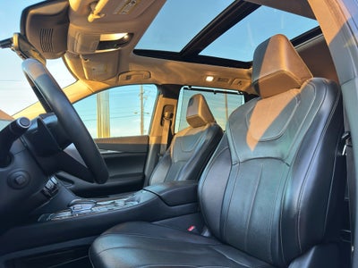 2023 INFINITI QX60 LUXE AWD