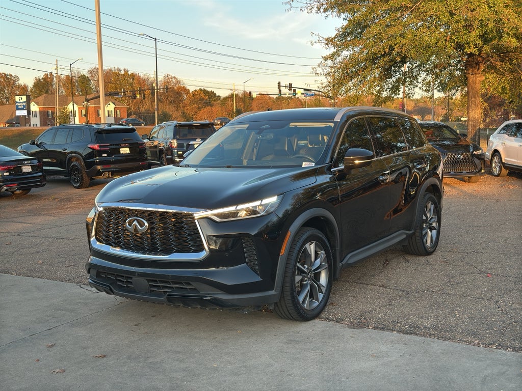 2023 INFINITI QX60 LUXE AWD