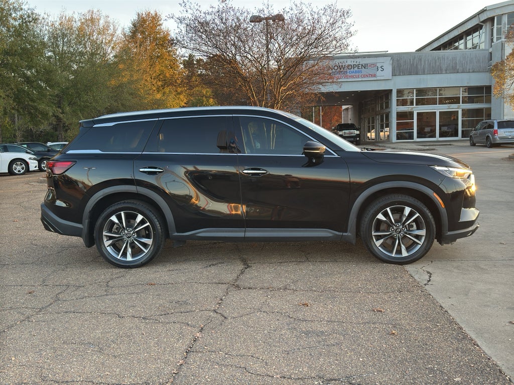 2023 INFINITI QX60 LUXE AWD