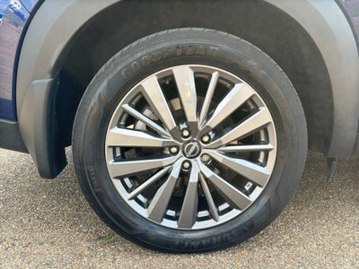 2024 Nissan Pathfinder SL FWD