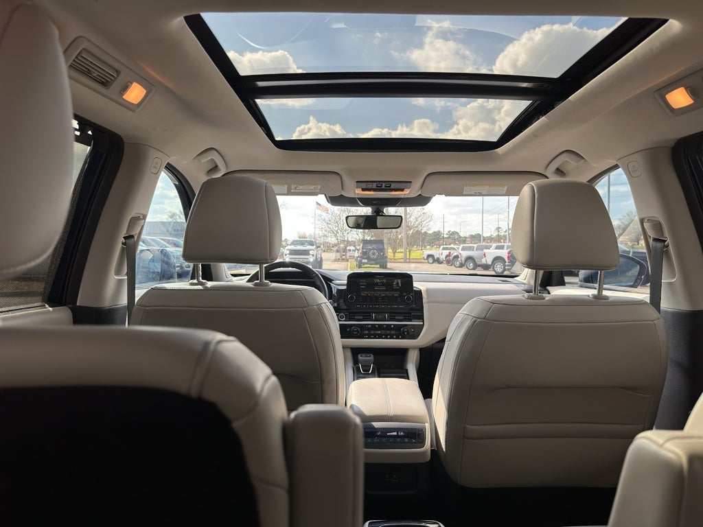 2024 Nissan Pathfinder SL FWD