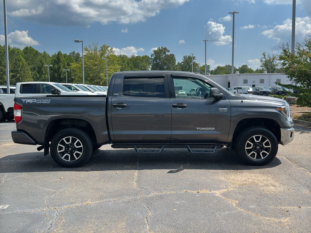 2019 Toyota Tundra SR5 5.7L V8