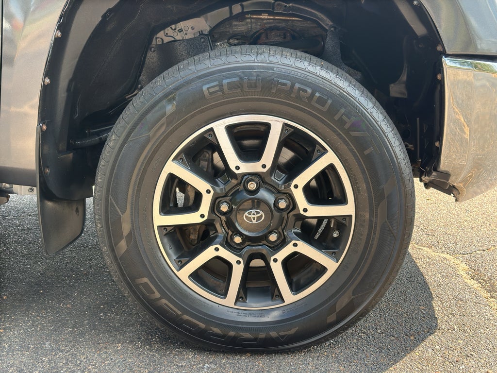 2019 Toyota Tundra SR5 5.7L V8