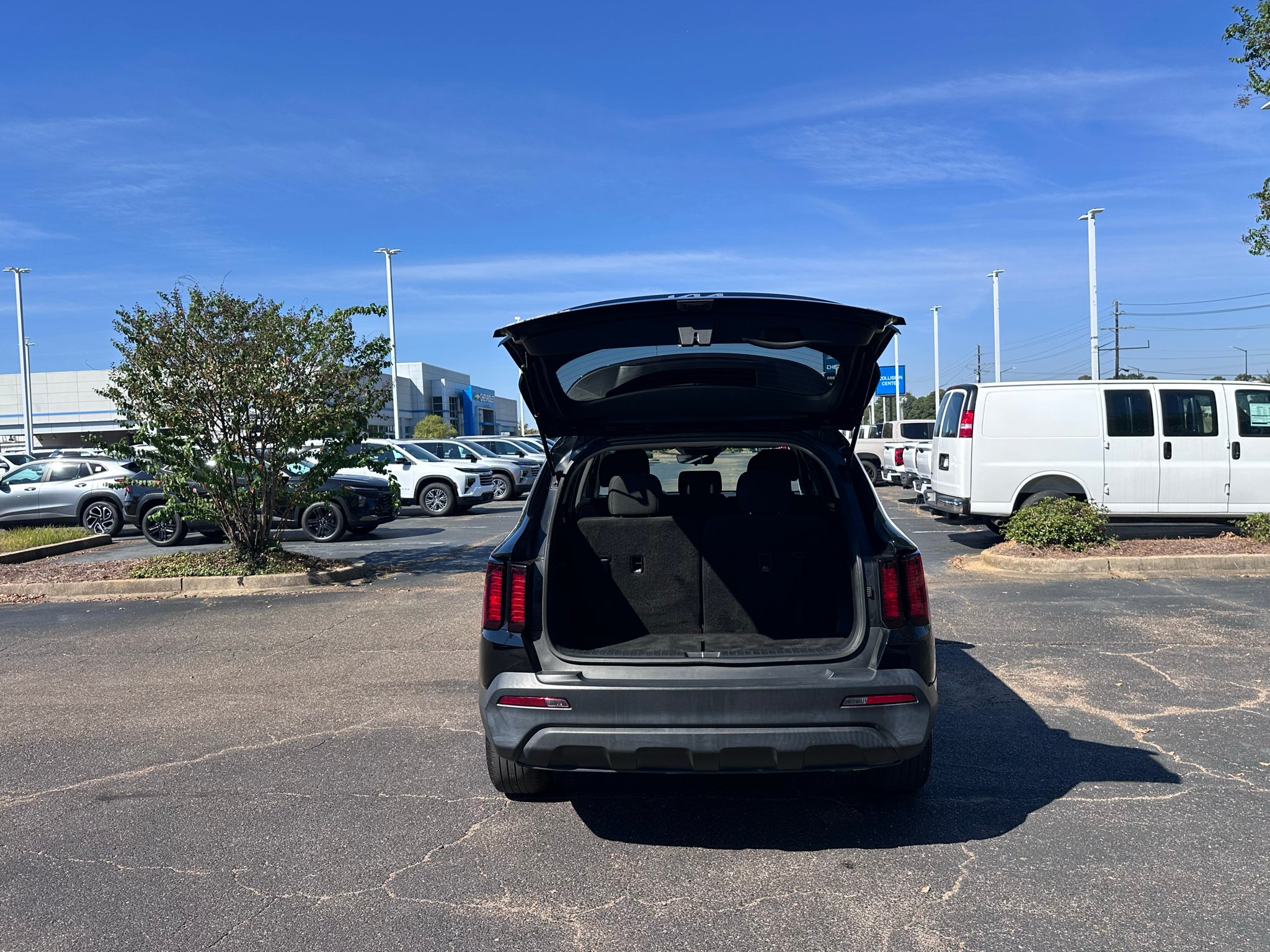 2023 Kia Sorento LX