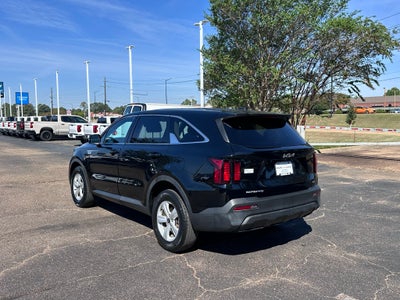 2023 Kia Sorento LX