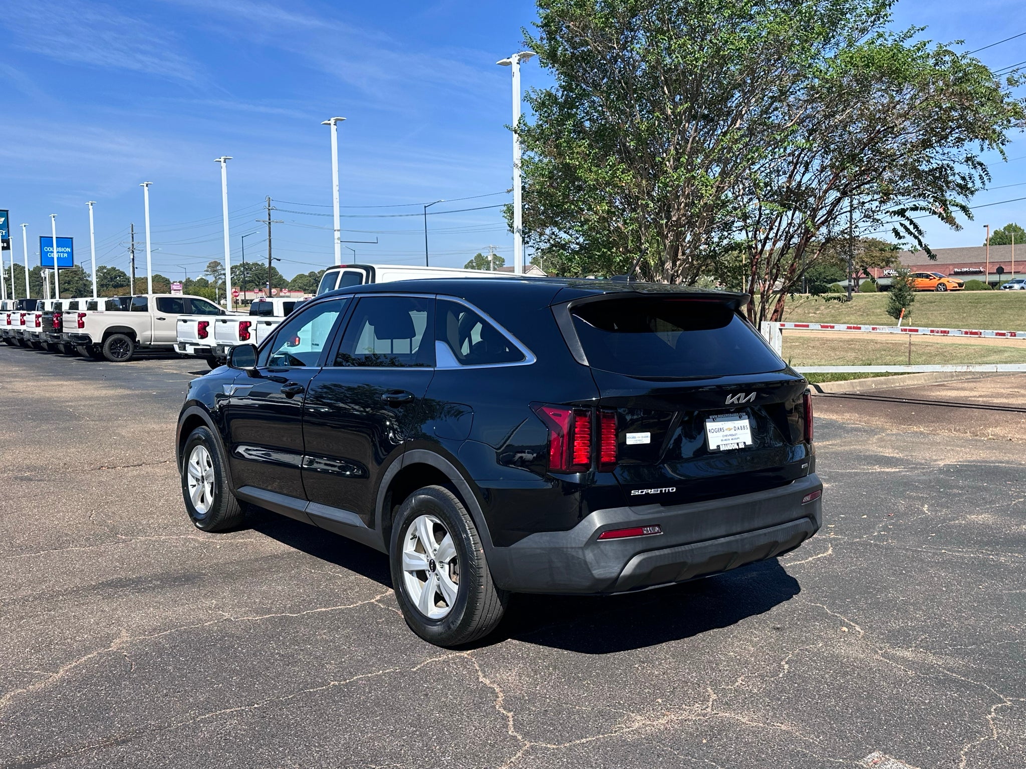 2023 Kia Sorento LX