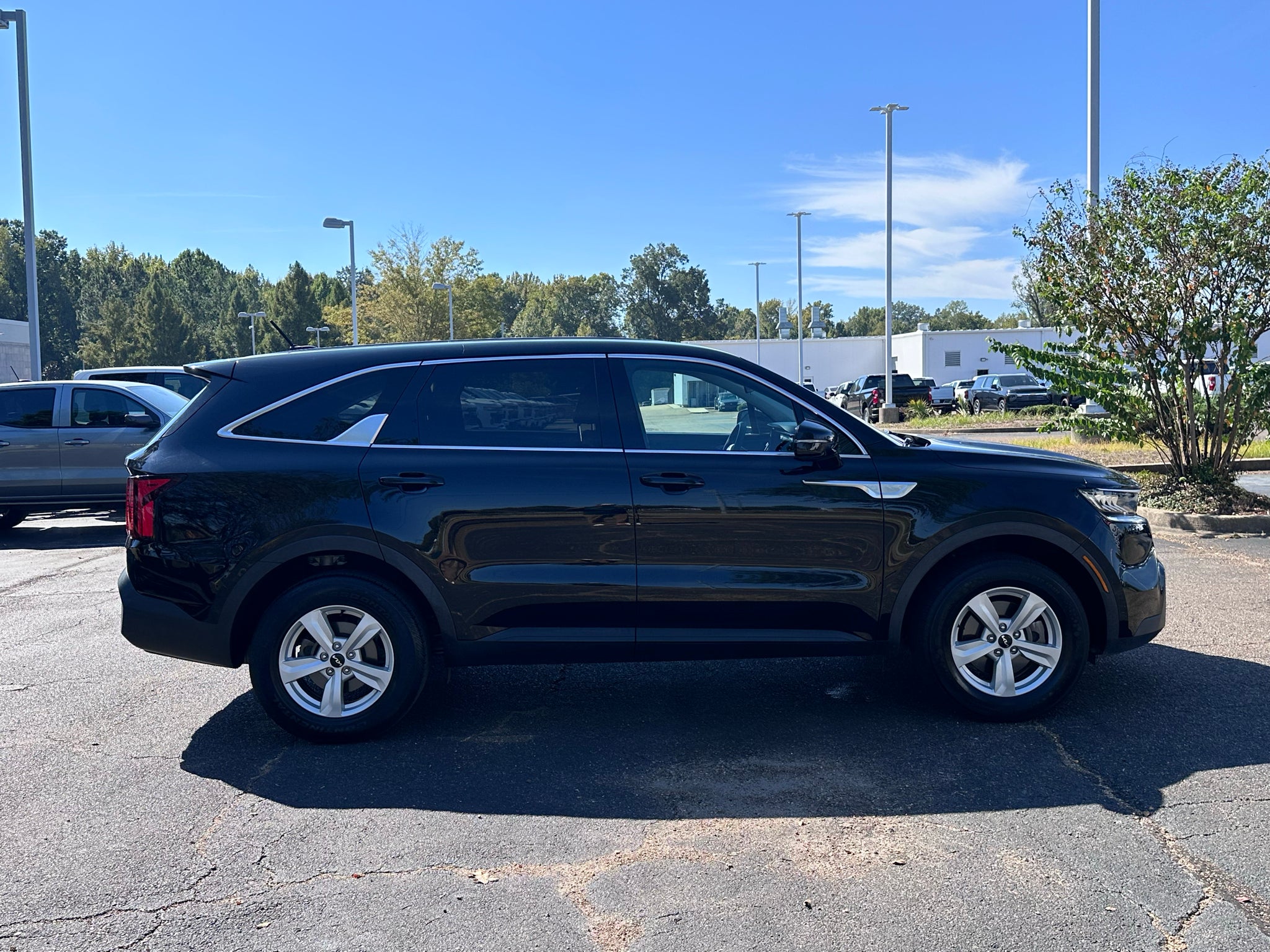 2023 Kia Sorento LX
